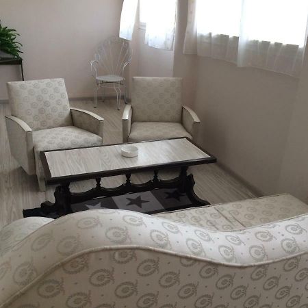 Apartman Melody Sombor Bagian luar foto